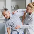 6 cauze frecvente ale durerilor cronice de spate și ce specialist le tratează